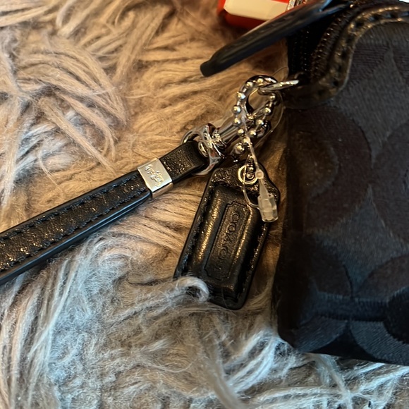 New Coach Double Zipper compartment wristlet wallet black monogram C - Picture 3 of 8
